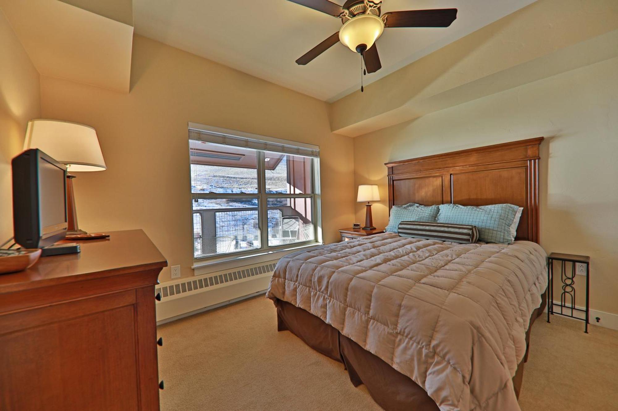Basecamp Villa Granby Room photo